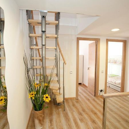 Coroleu House Barcelona Hostel Εξωτερικό φωτογραφία